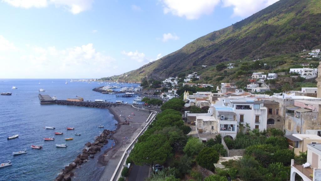 Hotel Santa Marina Antica Foresteria Санта Марина Салина Екстериор снимка