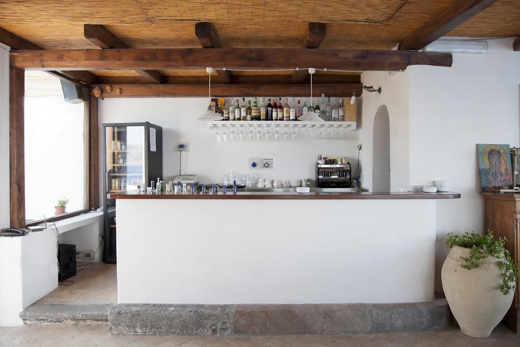 Hotel Santa Marina Antica Foresteria Санта Марина Салина Екстериор снимка